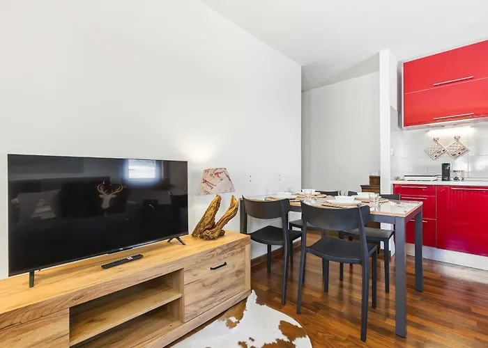 Apartment Hostdomus - La Casa Del Cuore *