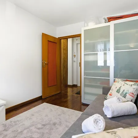 Hostdomus - La Casa Del Cuore Apartament